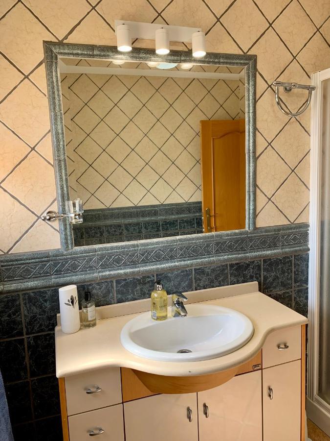 Beach House By M&M Apartment Cartagena Bagian luar foto