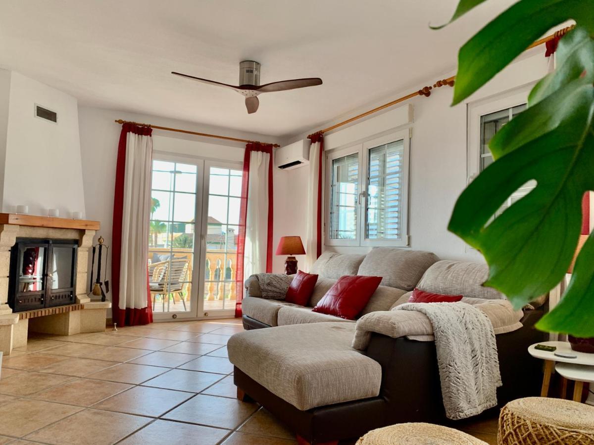 Beach House By M&M Apartment Cartagena Bagian luar foto